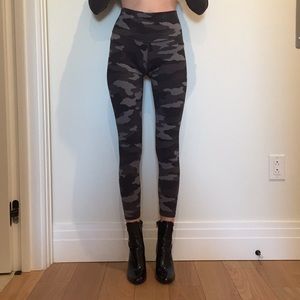 AERIE High-Waisted Camo Legging